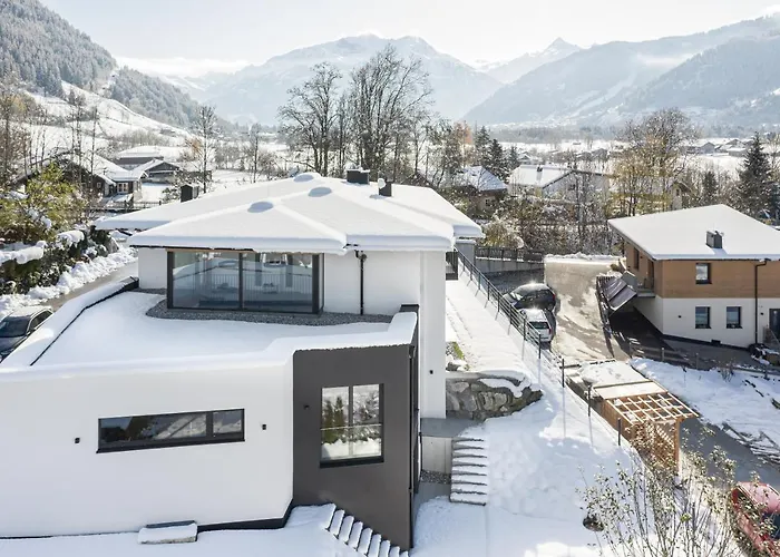 Apartment And Mountains *